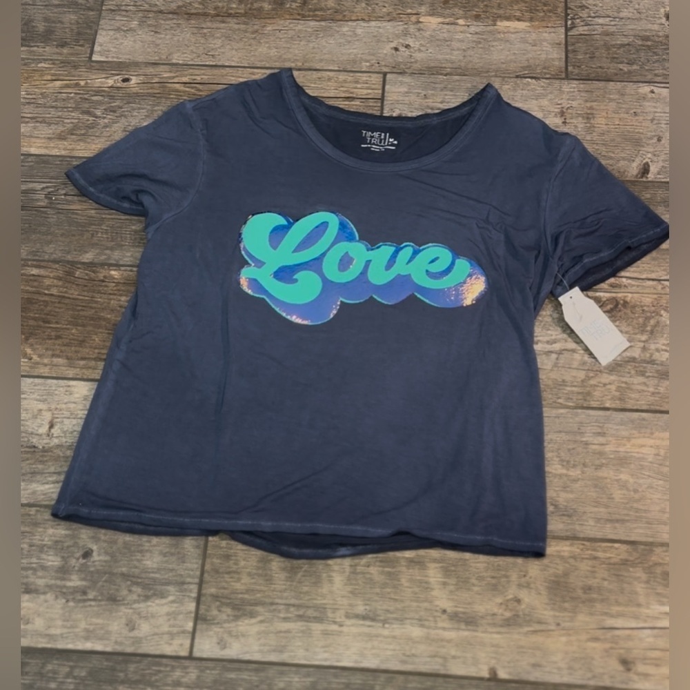 Custom T-shirt​​ - Picture 3 of 7
